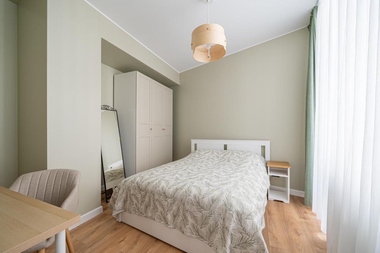 Spacious 1-Bedroom Apartment In The Heart Of Old Town リガ エクステリア 写真