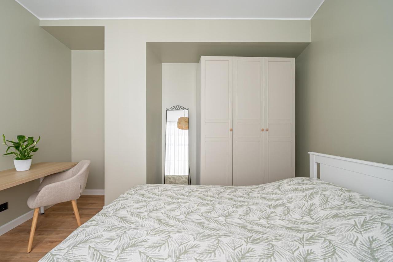 Spacious 1-Bedroom Apartment In The Heart Of Old Town リガ エクステリア 写真