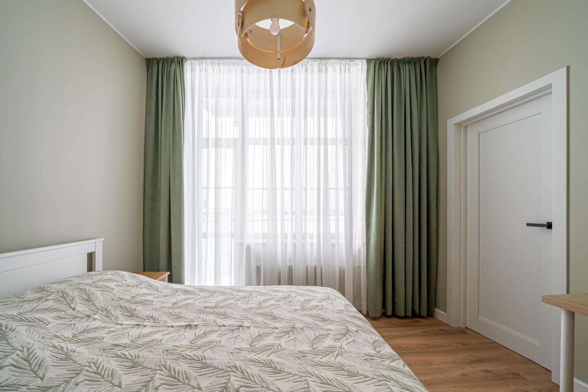 Spacious 1-Bedroom Apartment In The Heart Of Old Town リガ エクステリア 写真