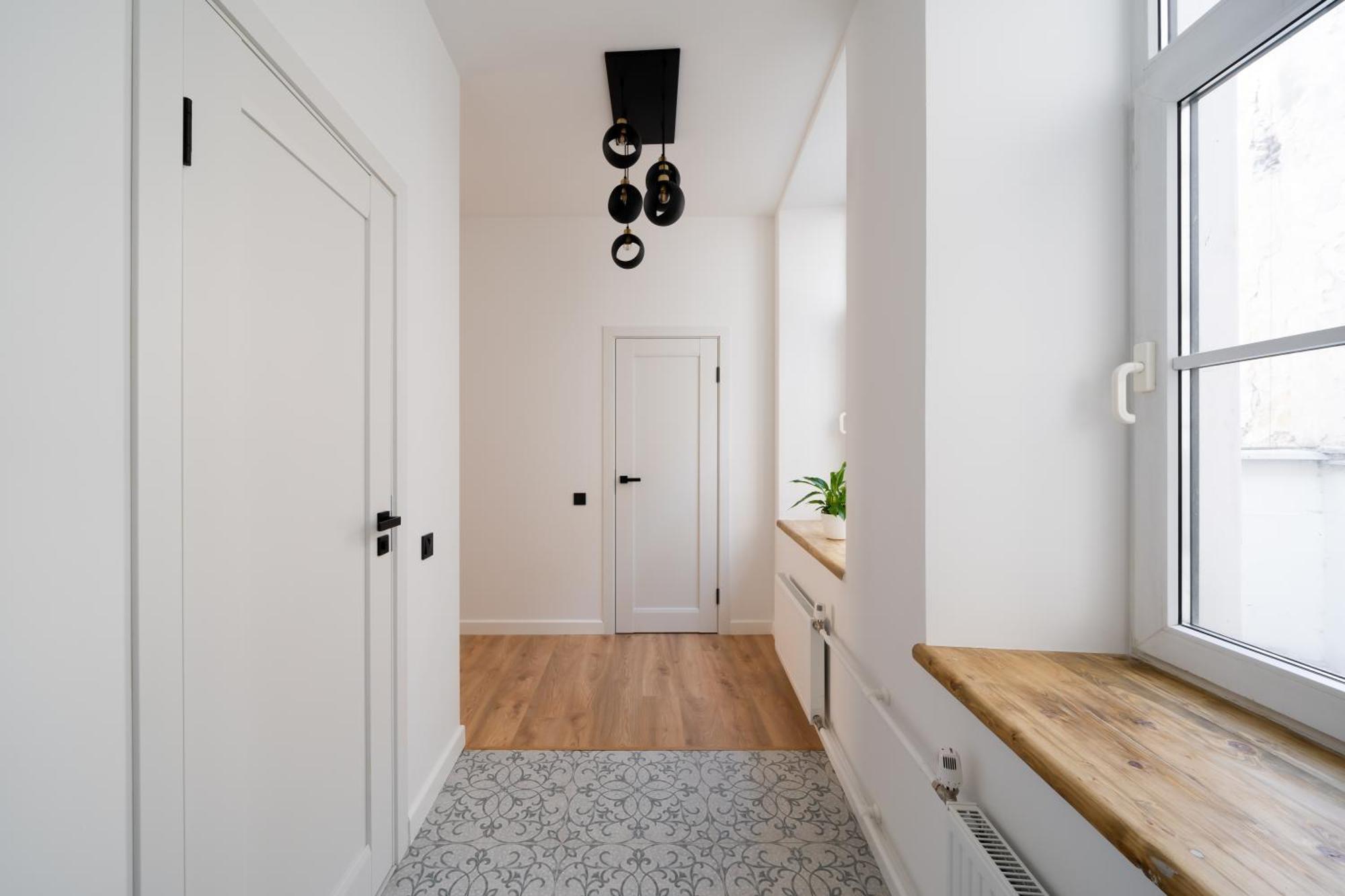 Spacious 1-Bedroom Apartment In The Heart Of Old Town リガ エクステリア 写真