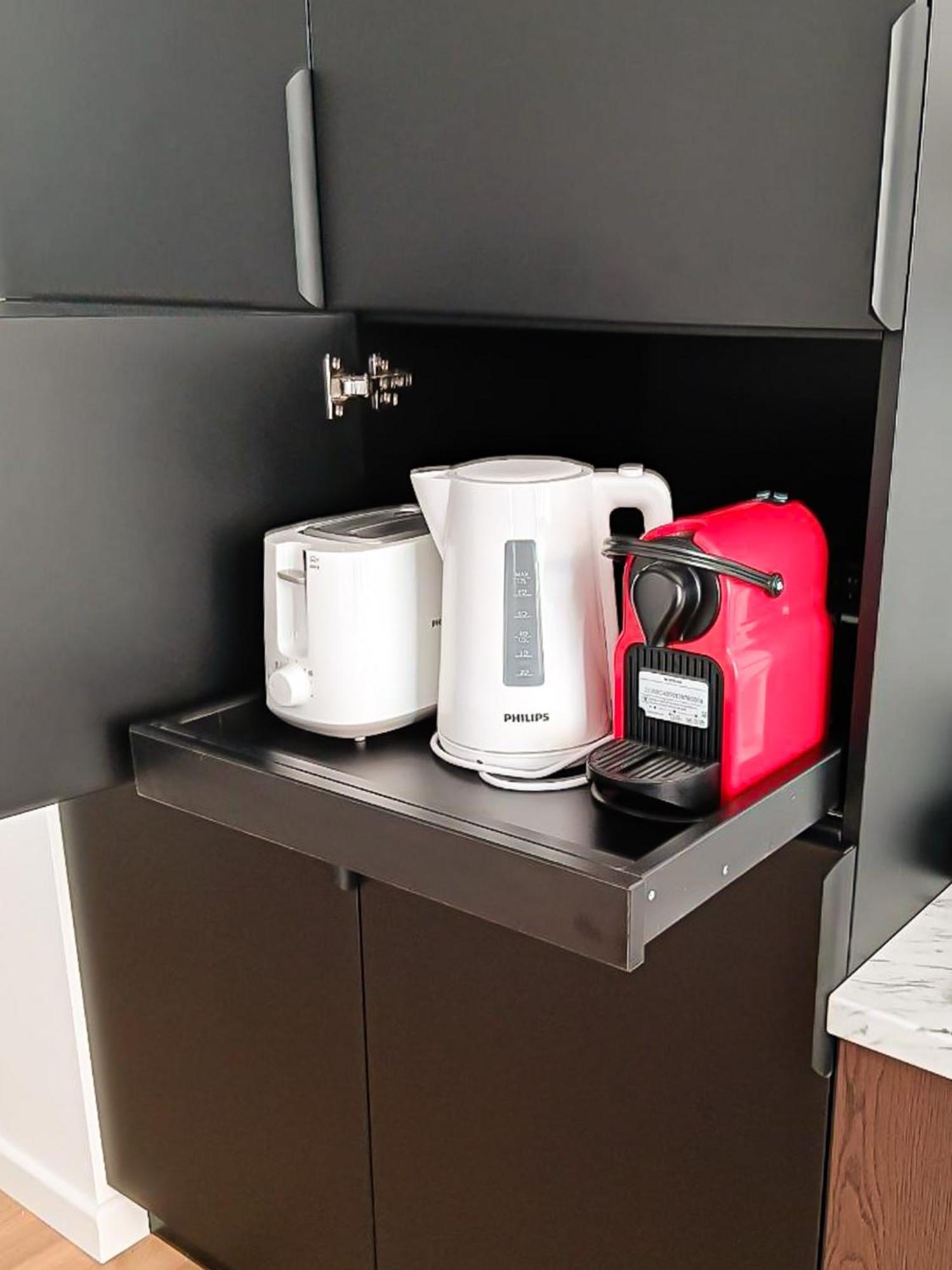 Spacious 1-Bedroom Apartment In The Heart Of Old Town リガ エクステリア 写真
